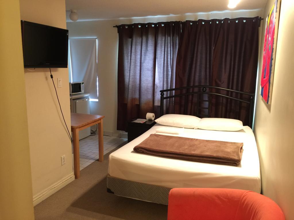 Adas Guesthouse Торонто Номер фото