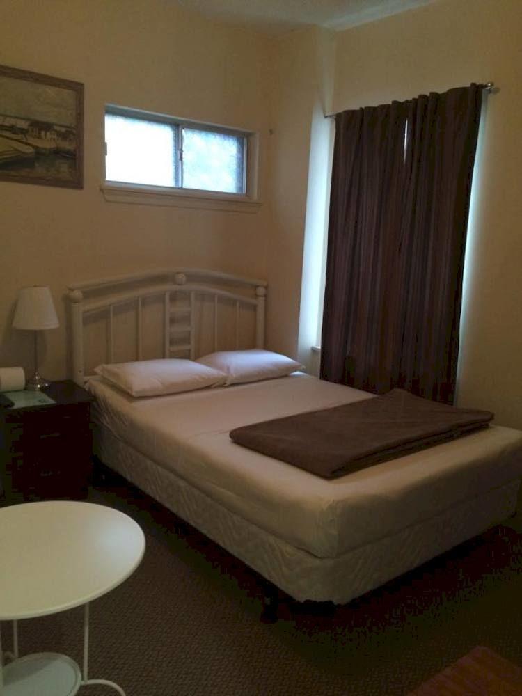Adas Guesthouse Торонто Экстерьер фото
